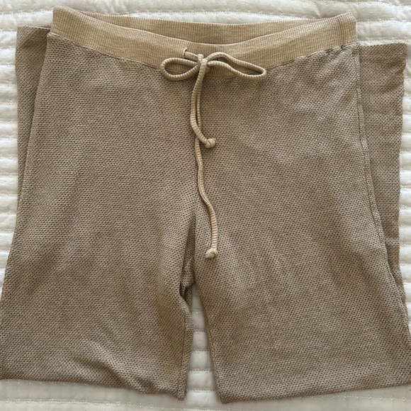 NWT, Monrow Women’s Wide Leg Mesh Lounge Crop High Rise Pants in Tan, Medium - Picture 5 of 10